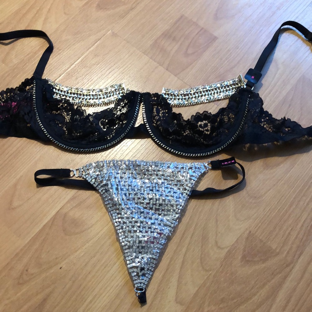 Rhinestone panties & lace bra set